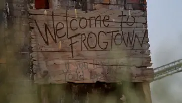 Задник до фильму"Hell Comes to Frogtown" #446621