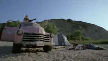 Задник до фильму"Hell Comes to Frogtown" #446628