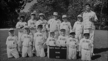 Задник до фільму "The Bad News Bears" #1089567
