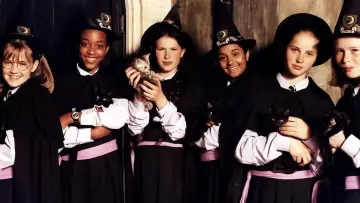 Задник до фільму "The Worst Witch" #1567529