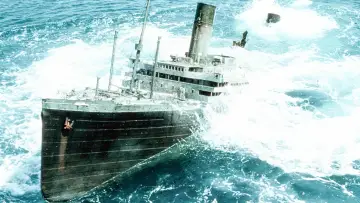 Задник до фильму"Raise the Titanic" #434193