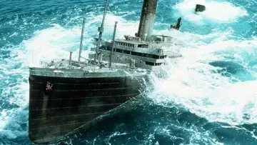 Задник до фильму"Raise the Titanic" #434194