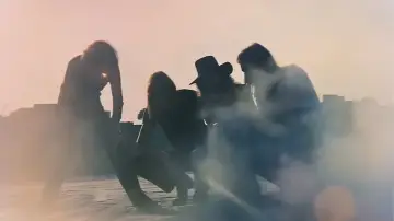 Задник до фильму"Pink Floyd: Наживо в Помпеях" #977992