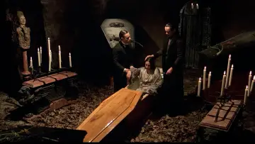 Задник до фильму"Blood for Dracula" #411474