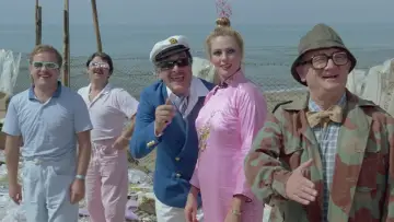 Задник до фильму"Fantozzi subisce ancora" #999177