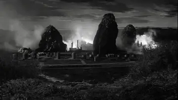 Задник до фильму"Quatermass 2" #460741