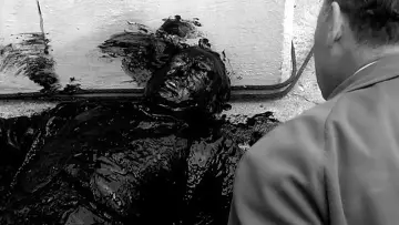 Задник до фильму"Quatermass 2" #460743