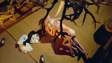 Задник до фільму "Bluebeard" #1898629