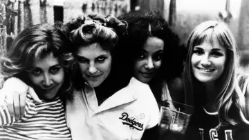 Задник до фильму"The Slumber Party Massacre" #1020474