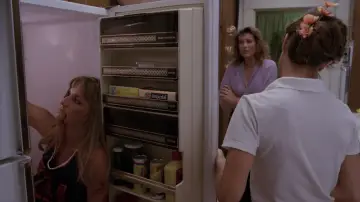 Задник до фильму"The Slumber Party Massacre" #1020484