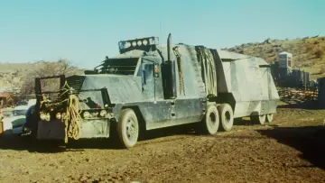 Задник до фильму"Battletruck" #595226