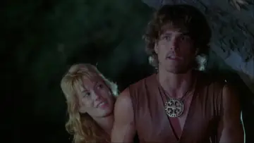 Задник до фільму "Deathstalker II: Duel of the Titans" #1043429