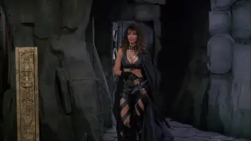 Задник до фільму "Deathstalker II: Duel of the Titans" #1043433
