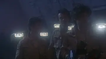 Задник до фильму"Galaxy of Terror" #386372
