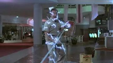 Задник до фільму "Chopping Mall" #383077