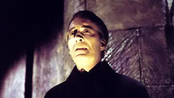 Задник до фильму"Dracula Has Risen from the Grave" #406311