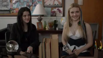 Задник до фильму"Perfect Sisters" #424709