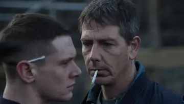 Задник до фильму"Starred Up" #240622