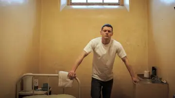 Задник до фильму"Starred Up" #240625