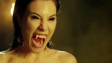 Задник до фильму"Fright Night 2: New Blood" #1006420