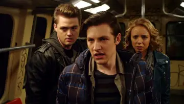 Задник до фильму"Fright Night 2: New Blood" #147249