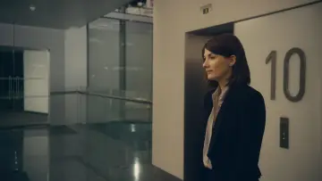 Задник до фільму "Hello Carter" #1910154