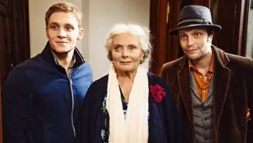 Frau Ella постер