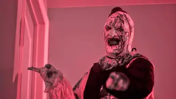 Задник до фильму"All Hallows