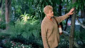 Задник до фільму "Murder, She Wrote: A Story to Die For" #1874390