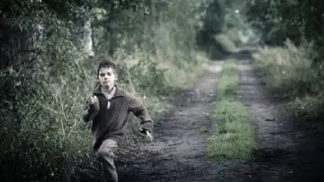 Задник до фільму "Lauf Junge lauf" #1624154