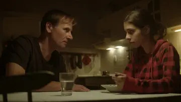 Задник до фильму"Bez doteku" #898690