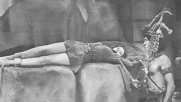 Задник до фільму "Jungle Girl" #732171