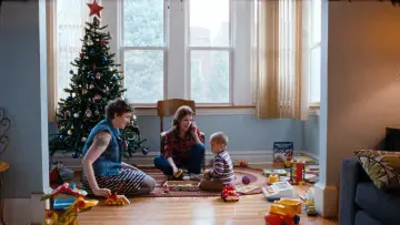 Задник до фильму"Happy Christmas" #662153