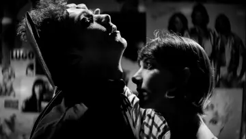 Задник до фильму"A Girl Walks Home Alone at Night" #260413