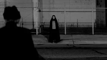 Задник до фильму"A Girl Walks Home Alone at Night" #260419