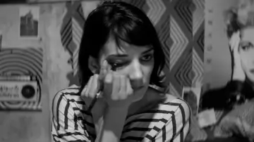 Задник до фильму"A Girl Walks Home Alone at Night" #260421