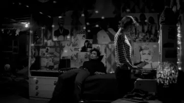 Задник до фильму"A Girl Walks Home Alone at Night" #994611