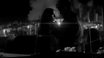 Задник до фильму"A Girl Walks Home Alone at Night" #994613