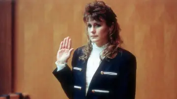 Задник до фильму"Captivated: The Trials of Pamela Smart" #1068470