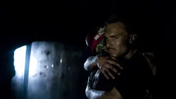 Задник до фильму"Beneath" #462733