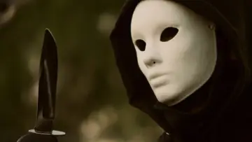 Задник до фильму"Mischief Night" #701048