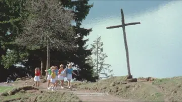 Задник до фильму"Sechs Schwedinnen auf der Alm" #434117