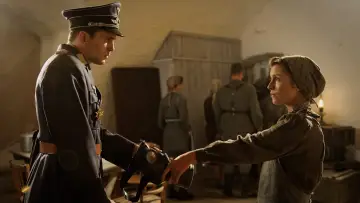 Malgré-elles постер
