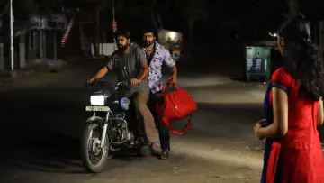 Задник до фильму"சித்திரம் பேசுதடி 2" #1163341
