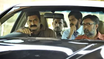 Задник до фильму"சித்திரம் பேசுதடி 2" #1163357