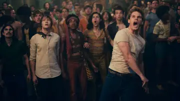 Задник до фильму"Stonewall" #428172