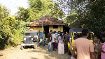 Задник до фильму"ഡിറ്റക്ടീവ് ഉജ്ജ്വലൻ" #856877
