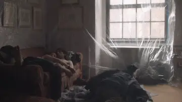 Задник до фильму"Heaven Knows What" #1064966