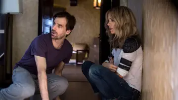 Задник до фильму"The Disappointments Room" #1064876