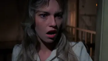 Задник до фильму"Eaten Alive" #399225